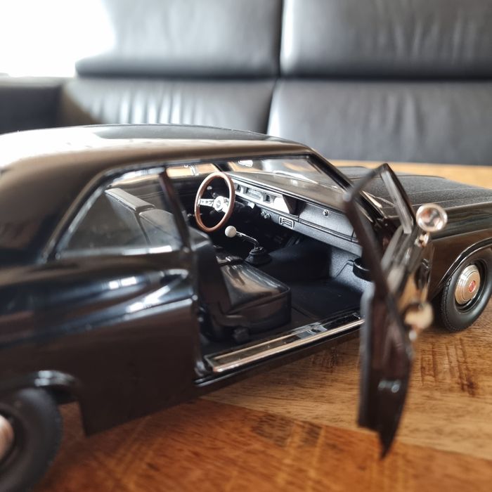 Chevrolet Biscayne 66 ERTL American Muscle 1:18