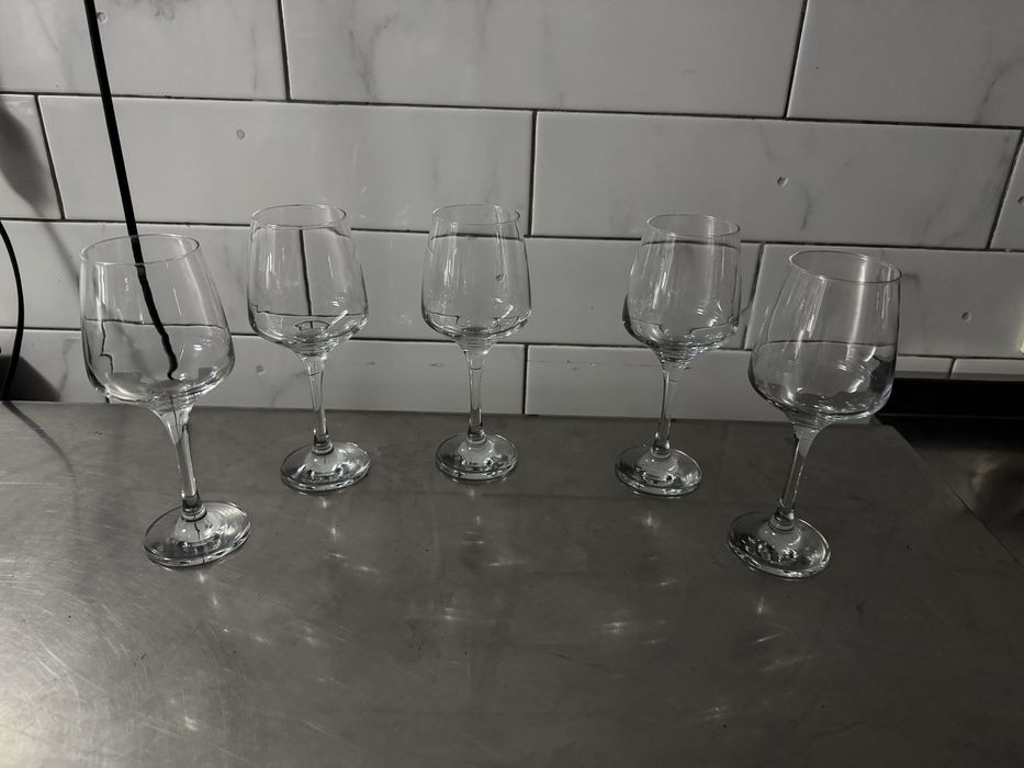 Бокали стакани посуд скло