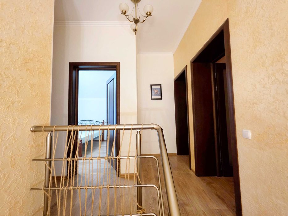 Толбухіна. Сонячні панелі, Генератор 3 Кімнати Будинок