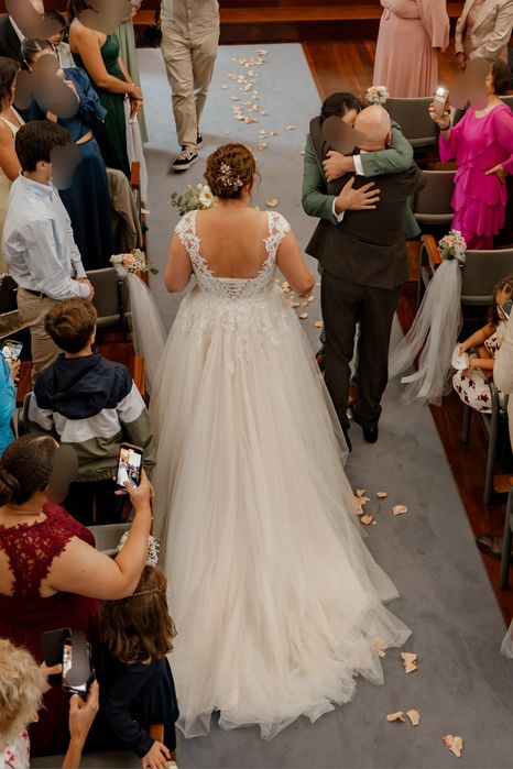 Vestido de Noiva Plus Size | Colecção Trés Chic 2025