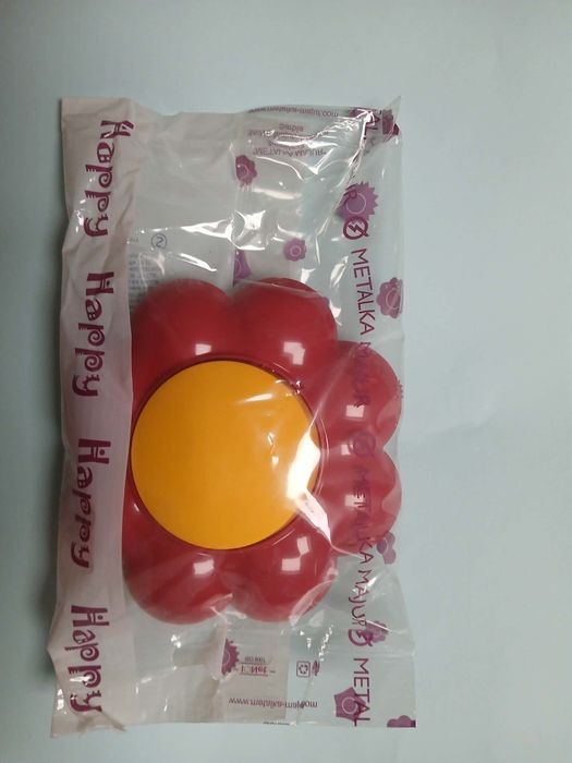 Włącznik światła jedno lub dwu biegunowy