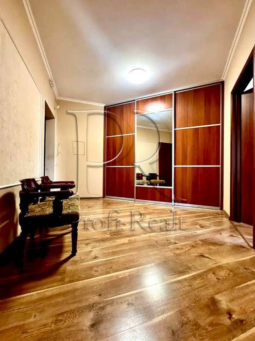 Продаж58 кв Паркове місто Вишгородська 45 Варшавський Яскравий Оболонь