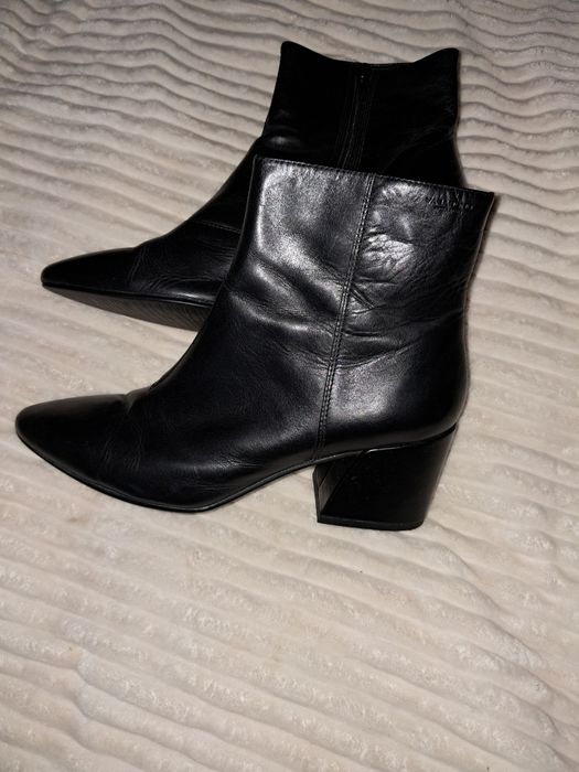 Срочно продам Ботинки натуральна шкіра Vagabond оригінал, 40р