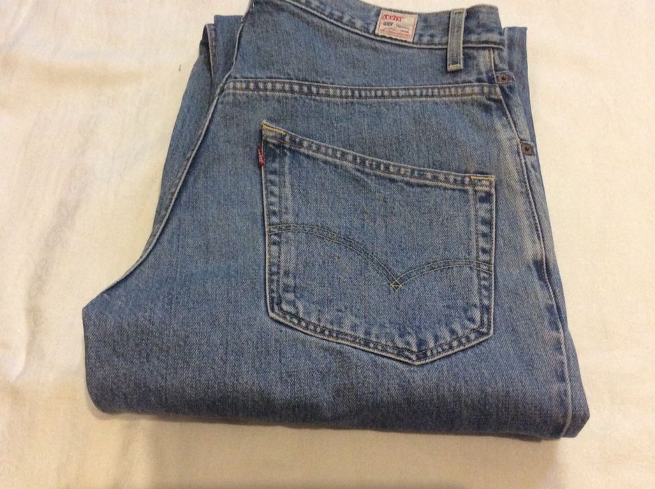 Джинси широченні Levis