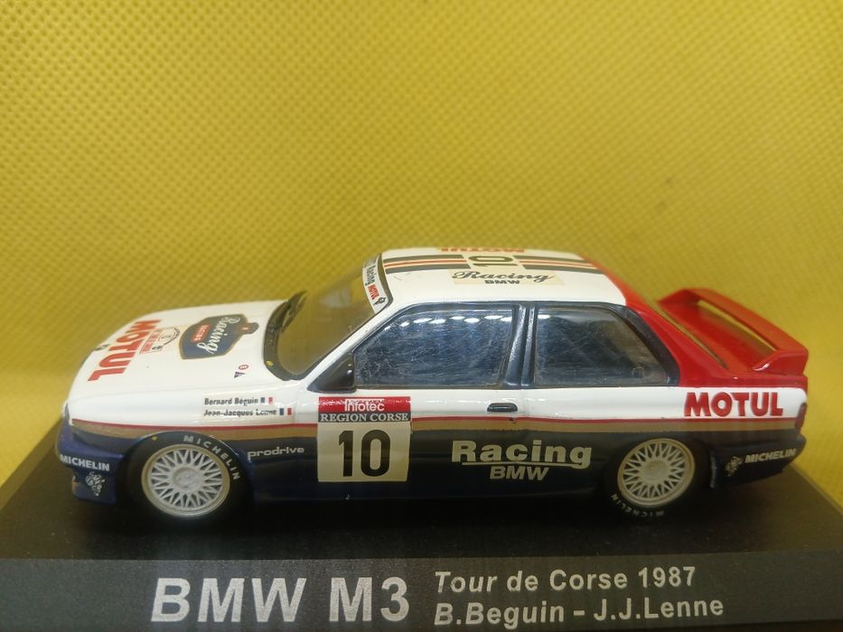Miniaturas 1/43 Ralies 8 modelos em estado novo