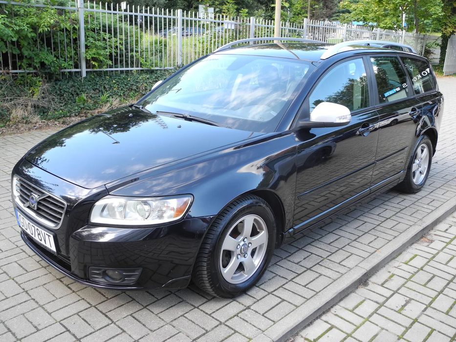 Volvo V50