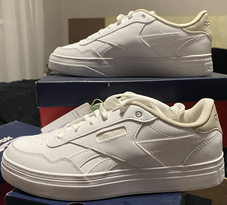 Reebok Court Advance