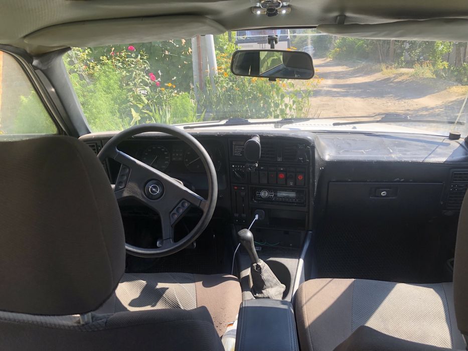 Редкий Opel Senator A2 Рестайлинг | 1984