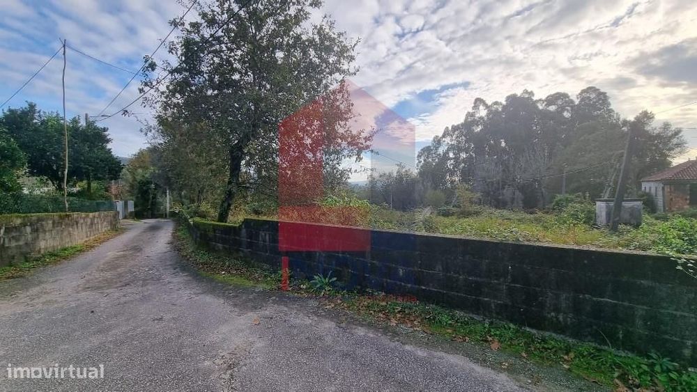 Terreno para construção, Sande — Moimenta (Santo André), Braga