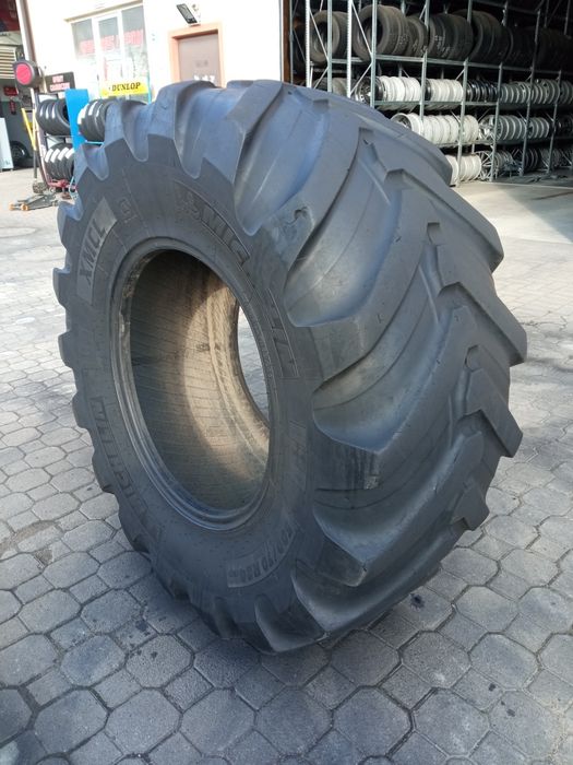 Opona 500/70R24 ( 19.5R24 ) Michelin XMCL
