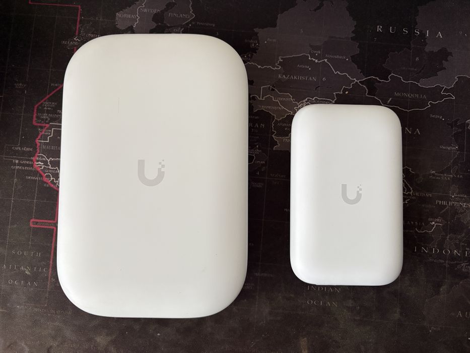 Ubiquiti/unifi UK-Ultra & UACC-UK-Ultra-Panel-Antenna