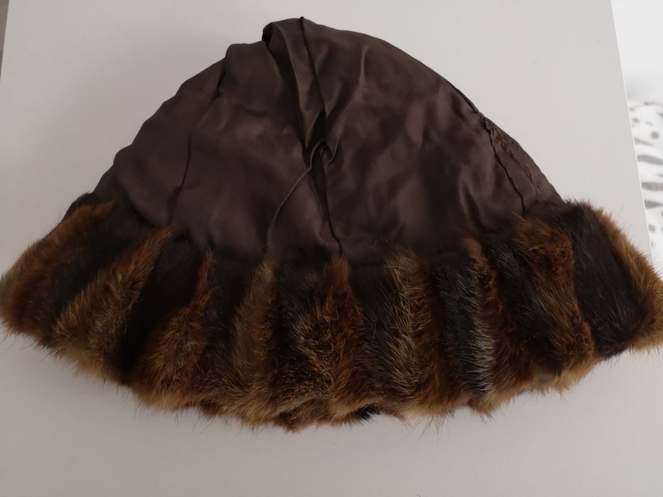 Czapka / toczek futro naturalne z norek