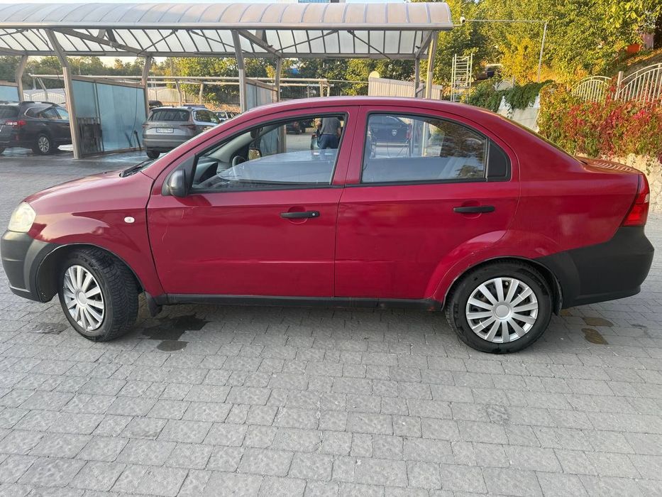 chevrolet aveo 2010 газ/бенз