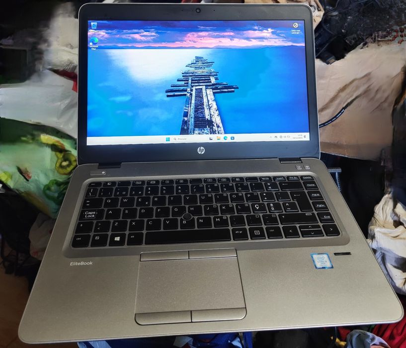 Portátil HP EliteBook 840r G4 14" i5 7th 8GB RAM 256GB SSD