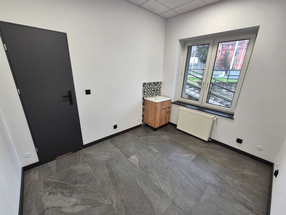 Nowoczesny Lokal 10,5m2 z WC, Lutycka 25 Kłodzko