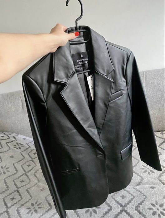 Marynarka ze skory ekologicznej Stradivarius (nowa z metką)