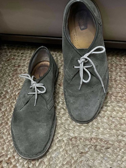 Чоловічі зелені туфлі замшеві clarks