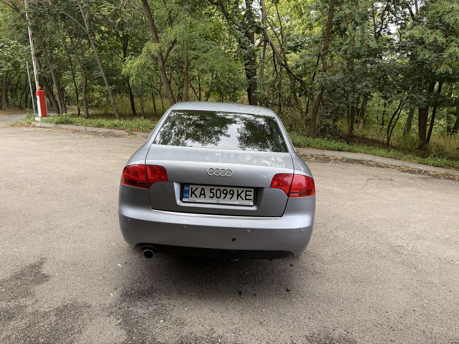 Продам Audi A4 b7 2.0 benz