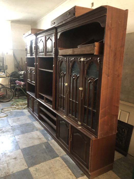 Movel de sala antigo madeira de qualidade P/ Desocupar Armazem