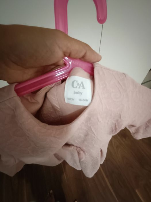 Vestidos menina 2 anos como novos