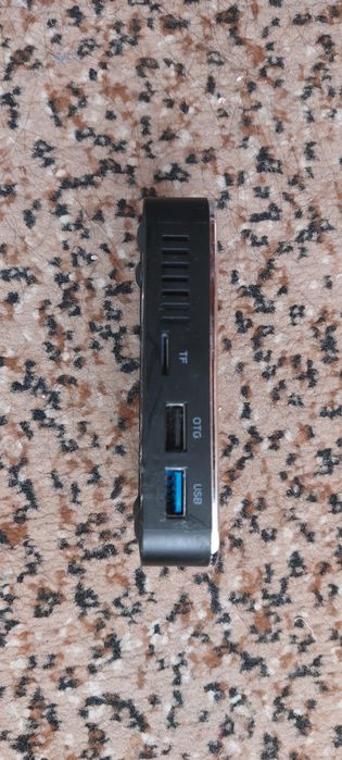 Срочно продам тв бокс Ugoos X3 Pro 4/32