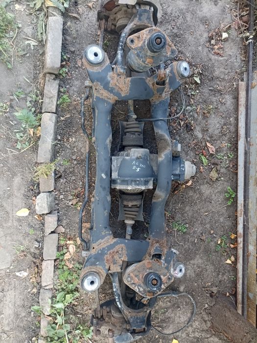 Audi A6C5 кватро задняя балка подрамник в сборе