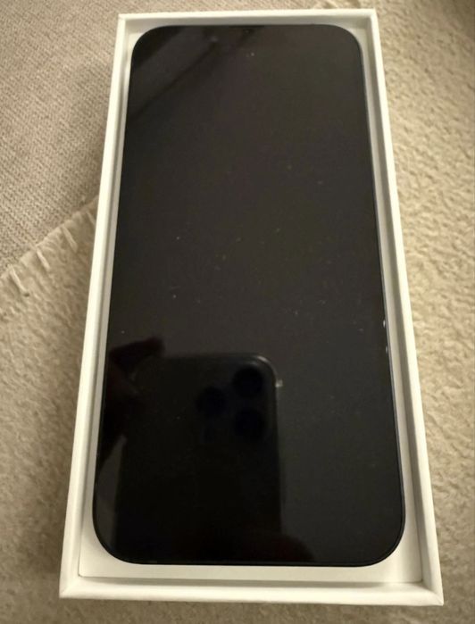 Iphone 13.  256G