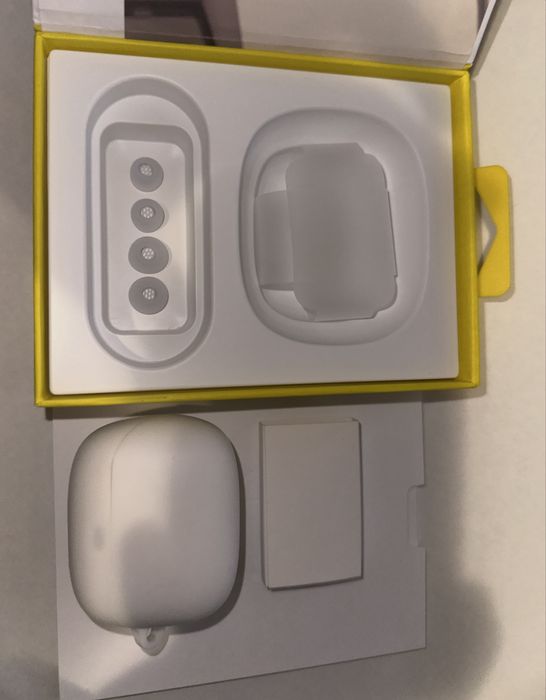 Baseus Bowie M2S com capa de silicone