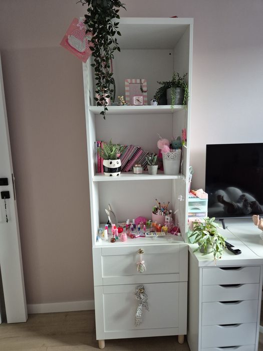 Szafki Ikea Besta białe