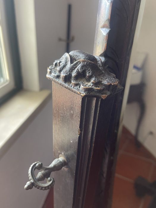 Espelho grande antigo.