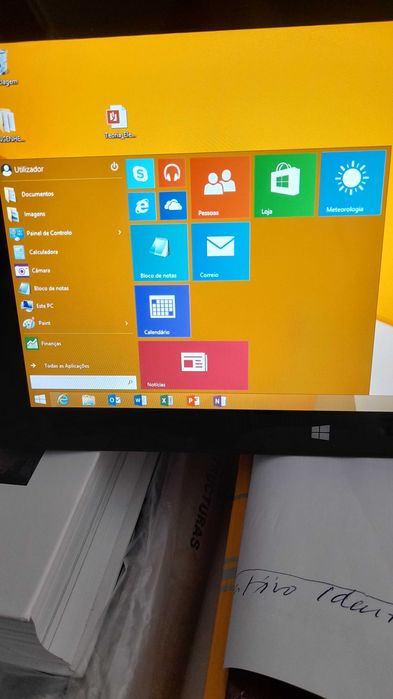 Vendo  SURFACE Com Windows 8 RTI