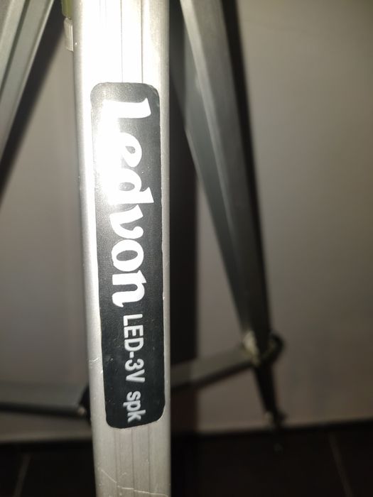 Ledvon Tripod for Camera Filming or Photography | Ermesinde64730002573185123