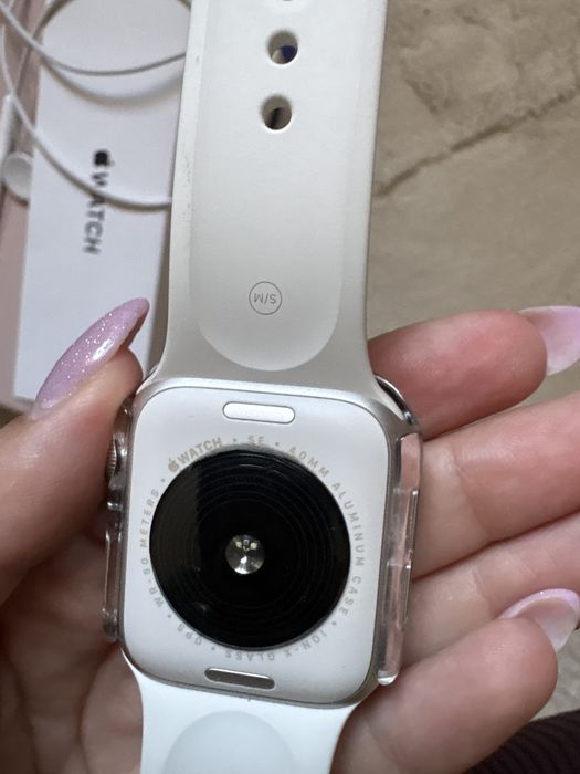 Apple watch SE  3 40 mm aluminum case
