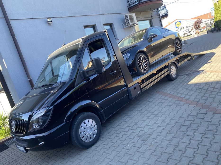 POMOC DROGOWA Laweta Przewóz pojazdów i maszyn Transport 24/7 Tanio