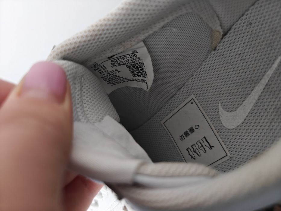 Nike Blazer Low '77 klasyczne białe sneakersy adidasy męskie 44/28 cm