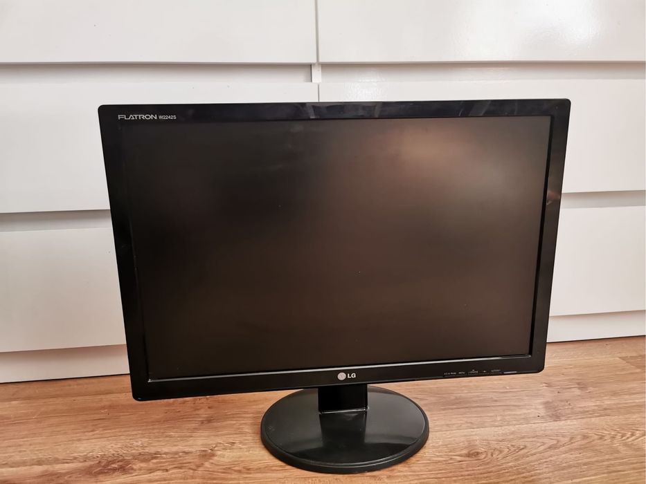 Monitor LG flatron w2242s