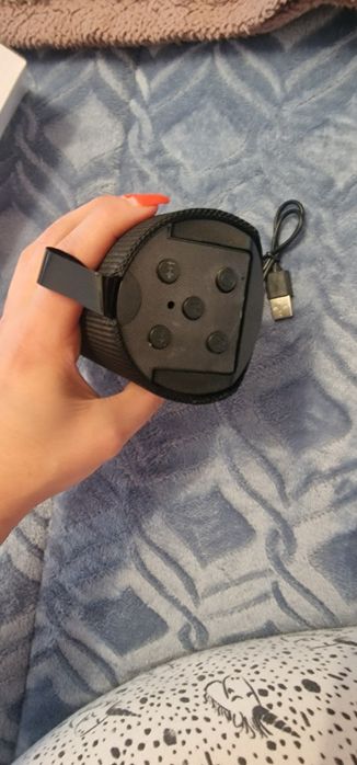 Coluna de som nunca usada