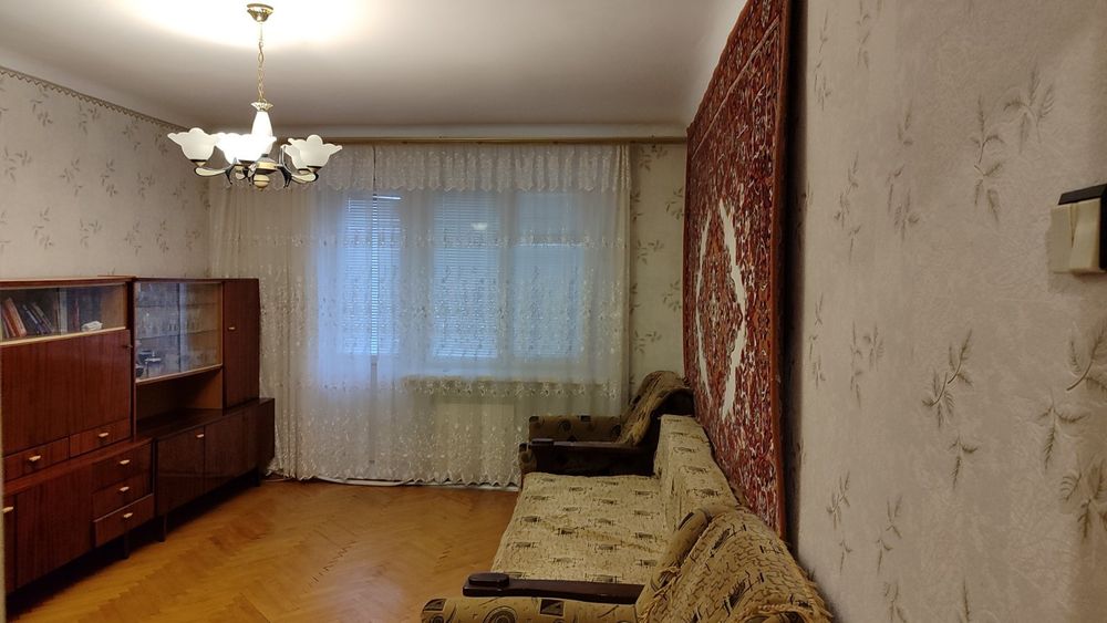 Продам2к квартиру ,що знаходиться вул Чумацький Шлях буд.18