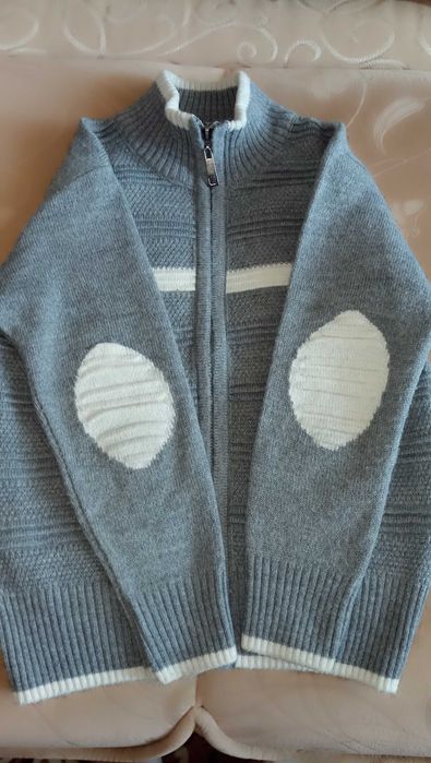 Кофта на хлопчика на замку