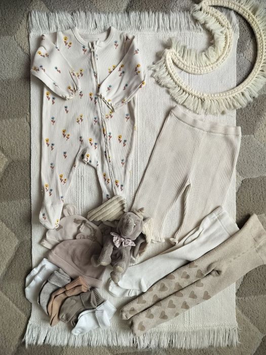 Комплект речей на дівчинку в пологовий від народження  hm, George, m&s