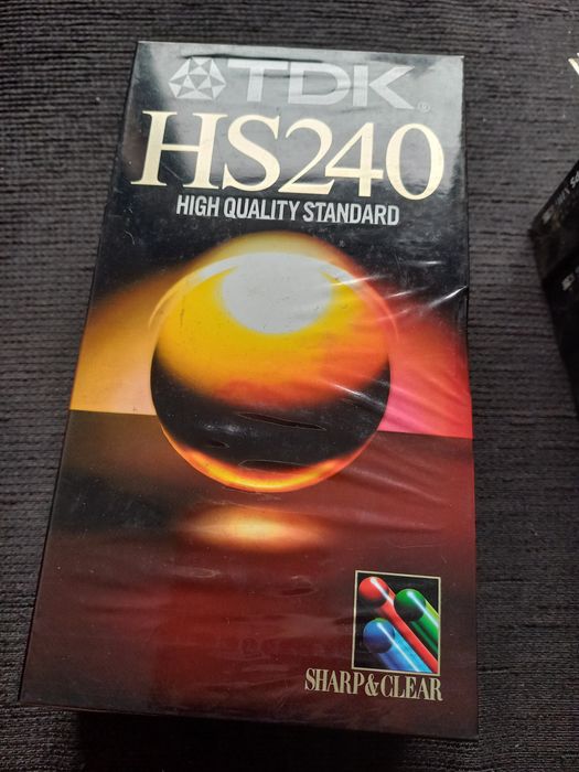 Cassetes de som e vidio novas antigas