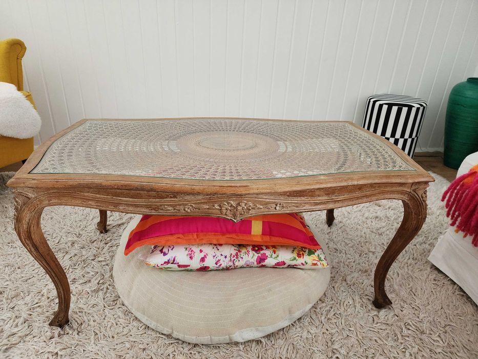 Mesa de centro antiga