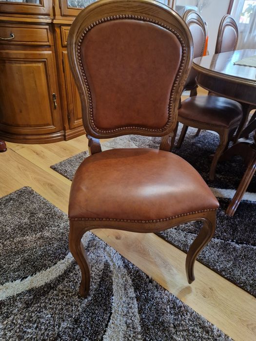 Sala de jantar completa