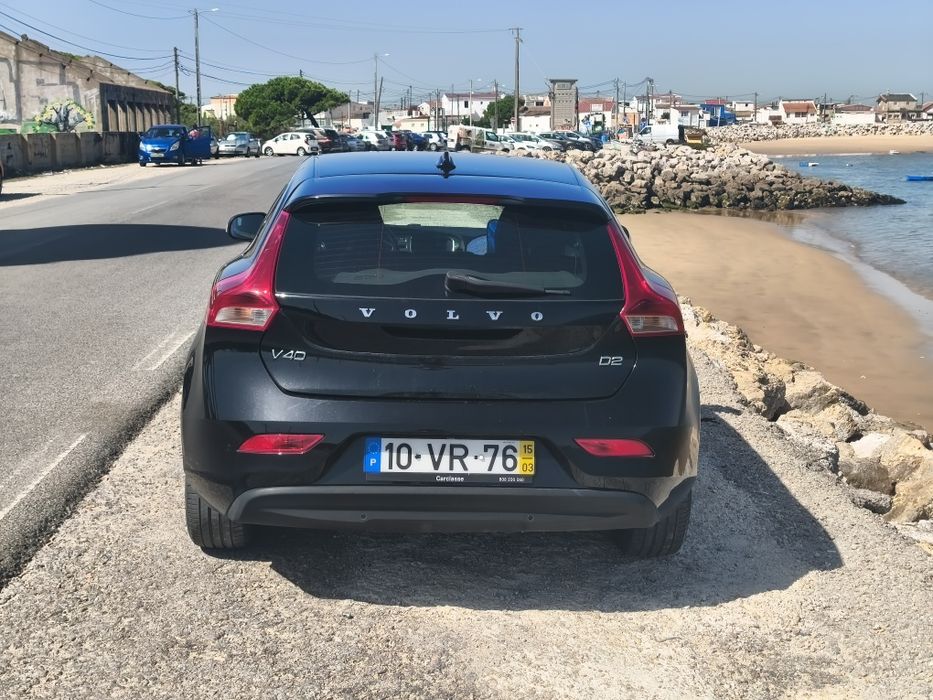 Volvo V40 em excelente estado