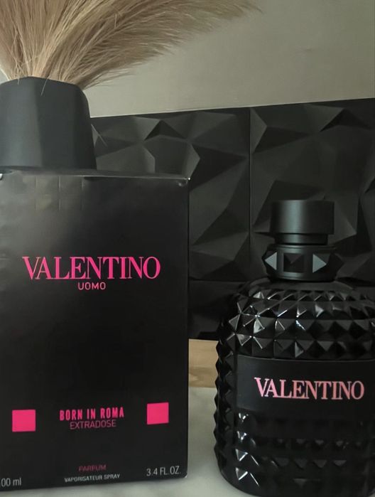 Valentino Born in Roma Uomo Extradose