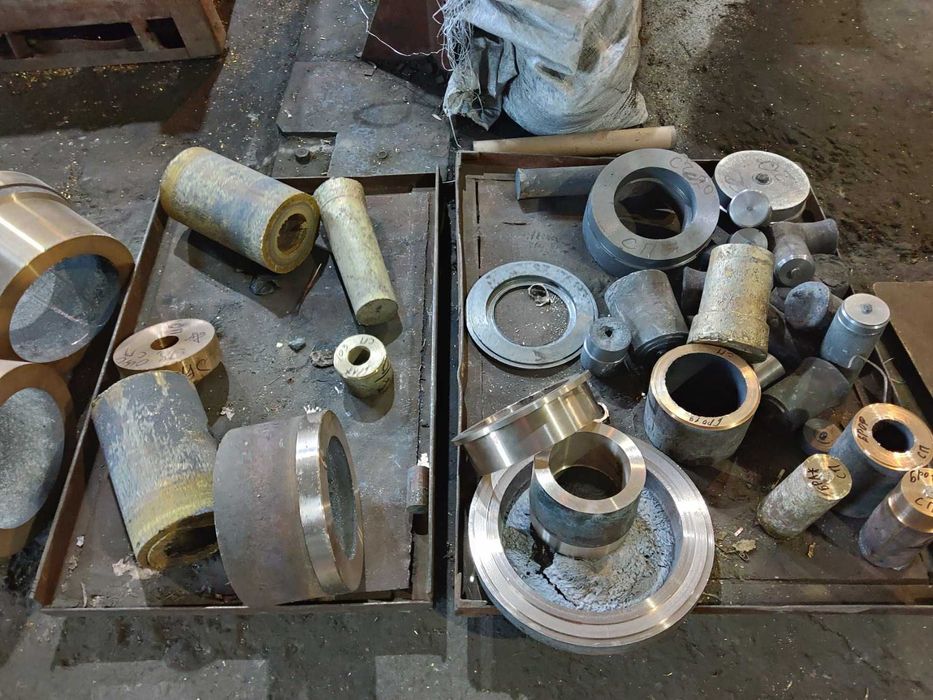 Втулка бронзова, бронза круг, плоска заготовка,(БрОЦС555,БрАЖ9-4,БрОФ)