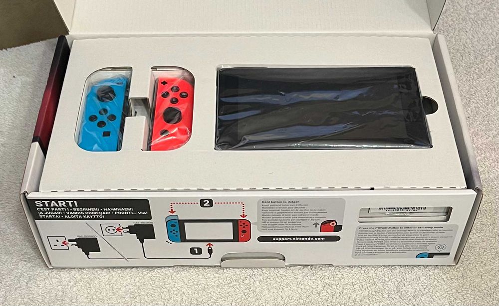 Nintendo Switch + Estojo + Caixa Original + Jogo