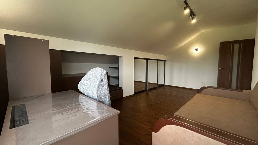 Оренда 3-кім. будинку, поруч з Крехівським монастирем