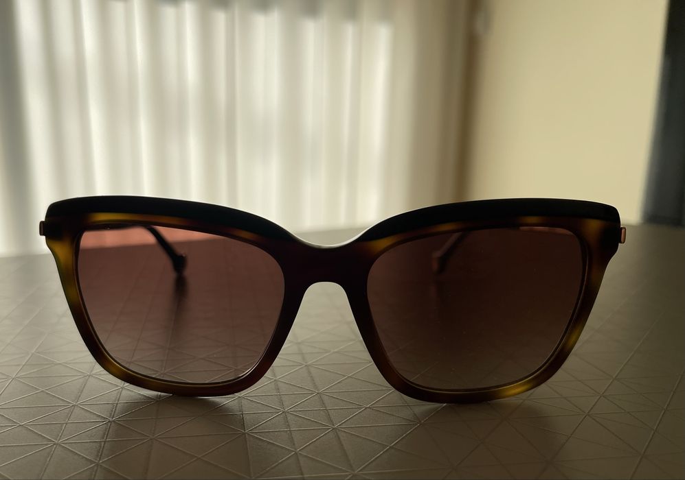 Óculos de Sol Carolina Herrera - MUITO POUCO USO