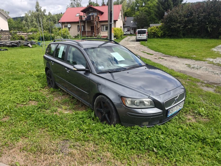 Volvo v50 2.0D 136km 2004r Nowe OC.